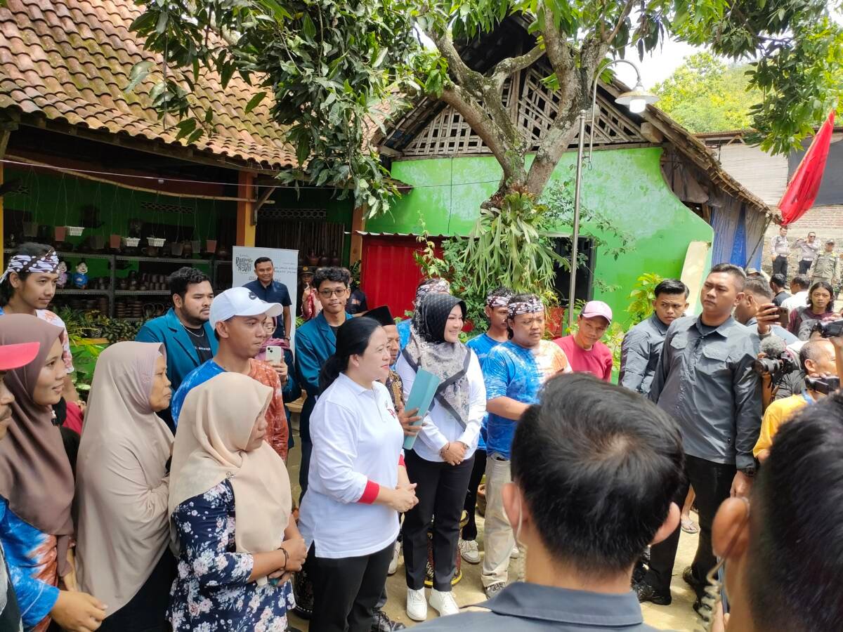 Puan Kunjungi Sentra Gerabah Di Melikan Untuk Lestarikan Budaya