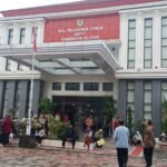 Kantor MPP Klaten Dipenuhi Ratusan Orang Untuk Aktifkan PBI -JK