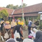Mengawali Ramadhan Siswa SDN Sumyang  Adakan Kirab Ramadhan